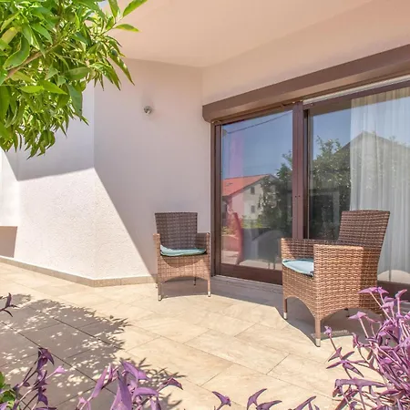 Beautiful In Будинок відпочинку *